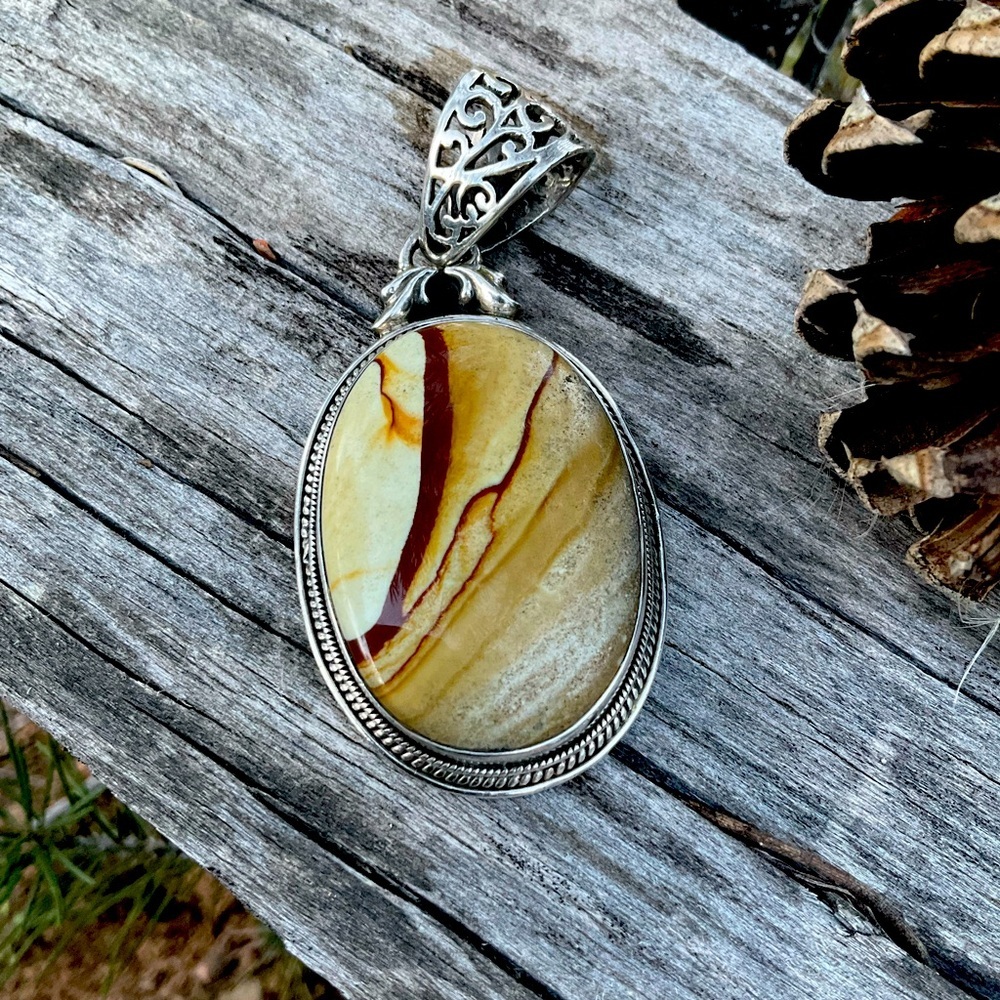 Banded Desert Jasper Pendant - Picture 3 of 9